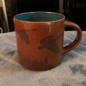 Tim Horton's Mug Flying Geese 2017 Canada Limited Edition #017 Collectible